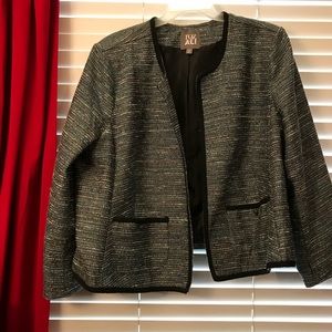 Evening jacket perfect for Holiday Party 🎉